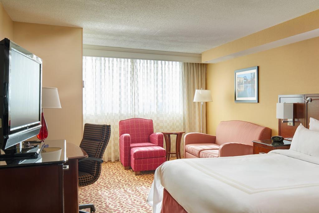 Wyndham Cleveland Airport Hotel Luaran gambar