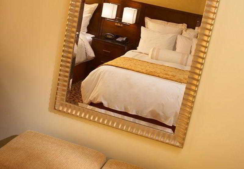 Wyndham Cleveland Airport Hotel Luaran gambar
