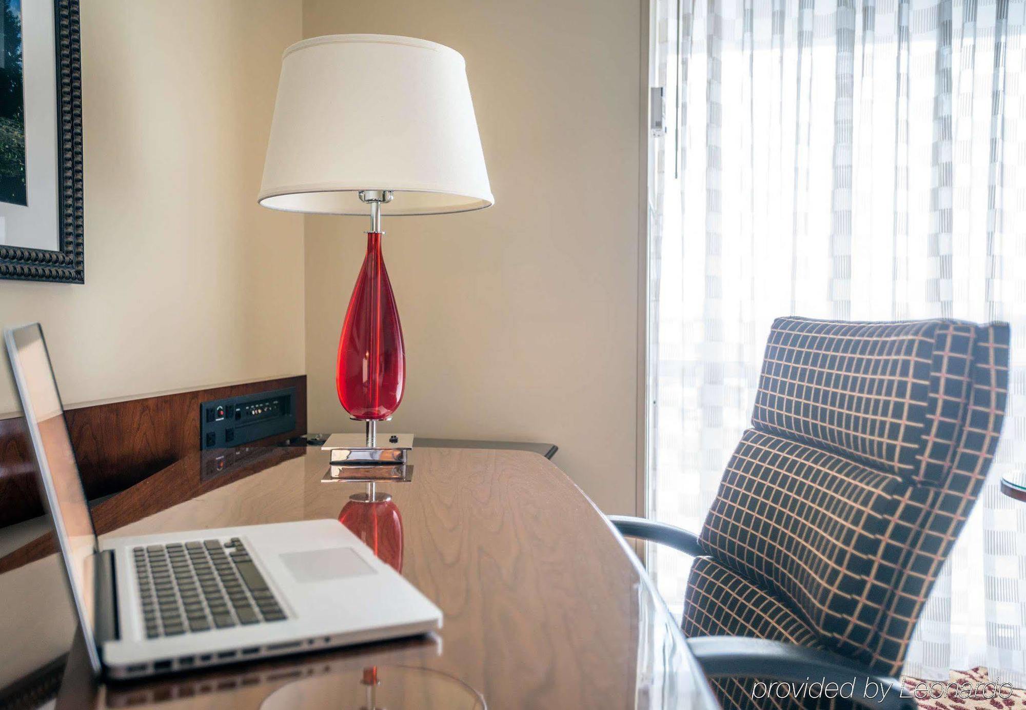 Wyndham Cleveland Airport Hotel Luaran gambar